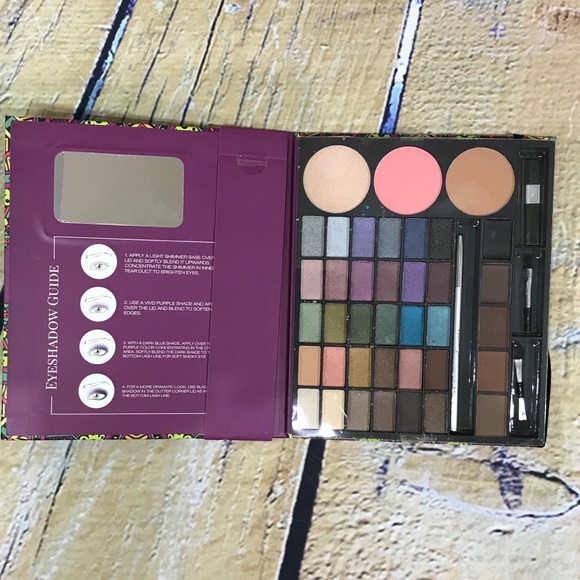 Profusion Cosmetics Makeup Profusion Beauty Notebook Makeup Kit Shadow Blush Poshmark